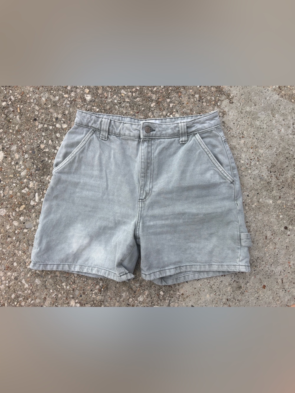 Cotton On Women’s Light Gray Carpenter Denim Shorts